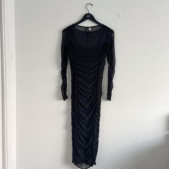 Divided by H&M Mesh Long Sleeve Ruched Midi / Maxi Dress in Black - Picture 5 of 8